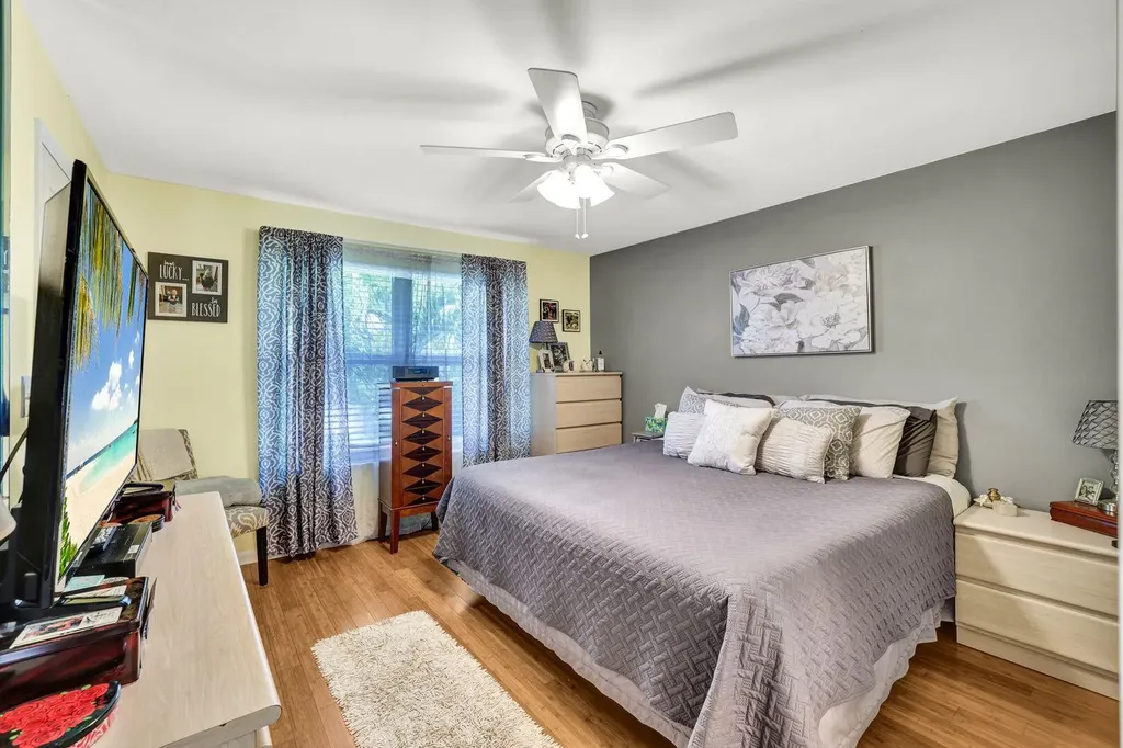 731 W Elkcam Circle Marco Island FL 34145