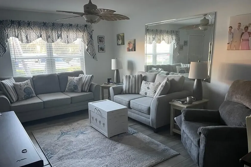 731 W Elkcam Circle Marco Island FL 34145