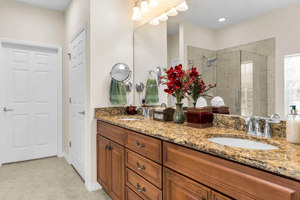 8595 Palermo Court Naples FL 34114