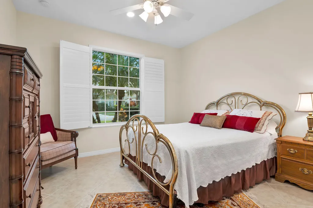 8595 Palermo Court Naples FL 34114