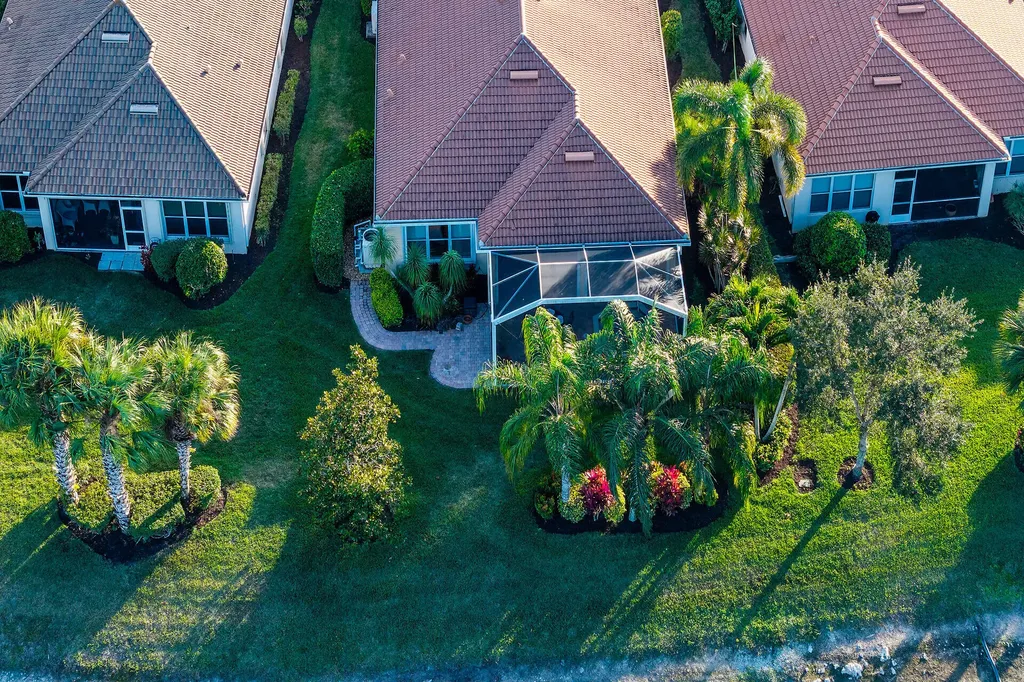 8595 Palermo Court Naples FL 34114