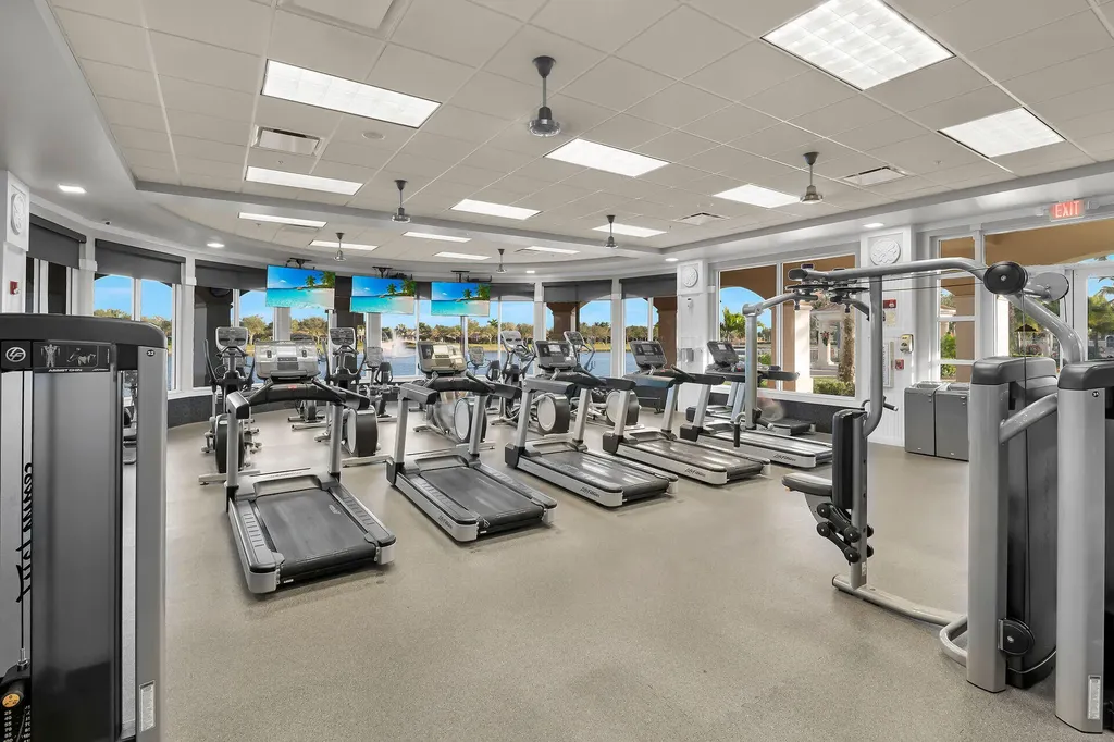 8595 Palermo Court Naples FL 34114