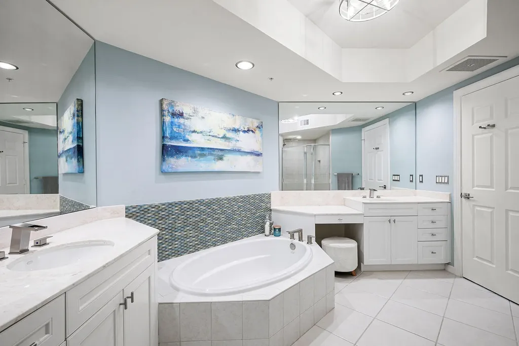 1065 Borghese Naples FL 34114