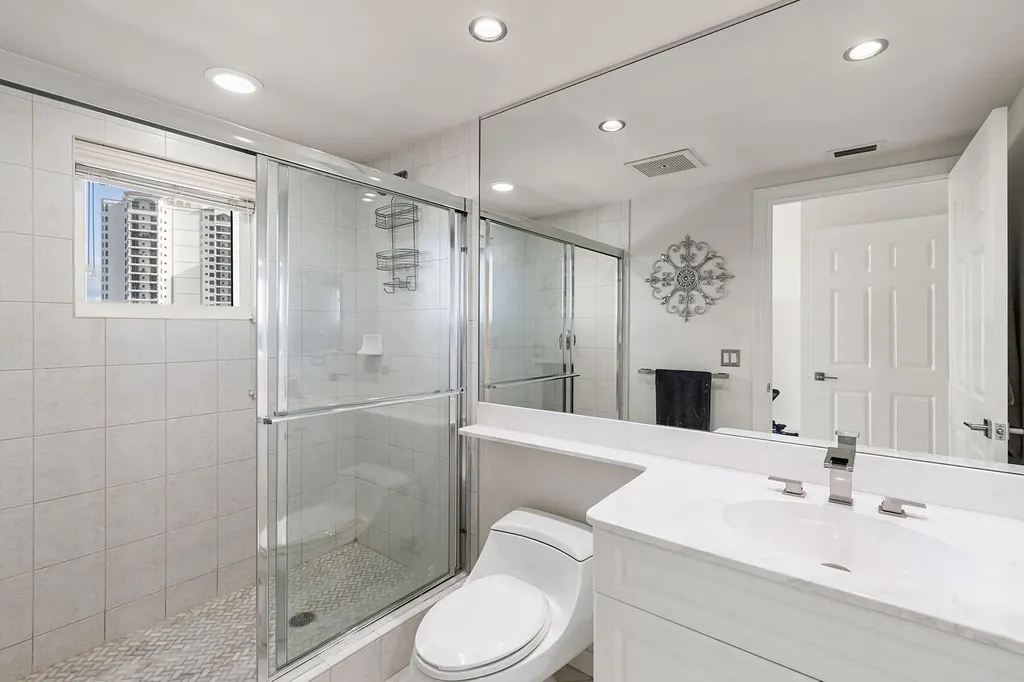 1065 Borghese Naples FL 34114