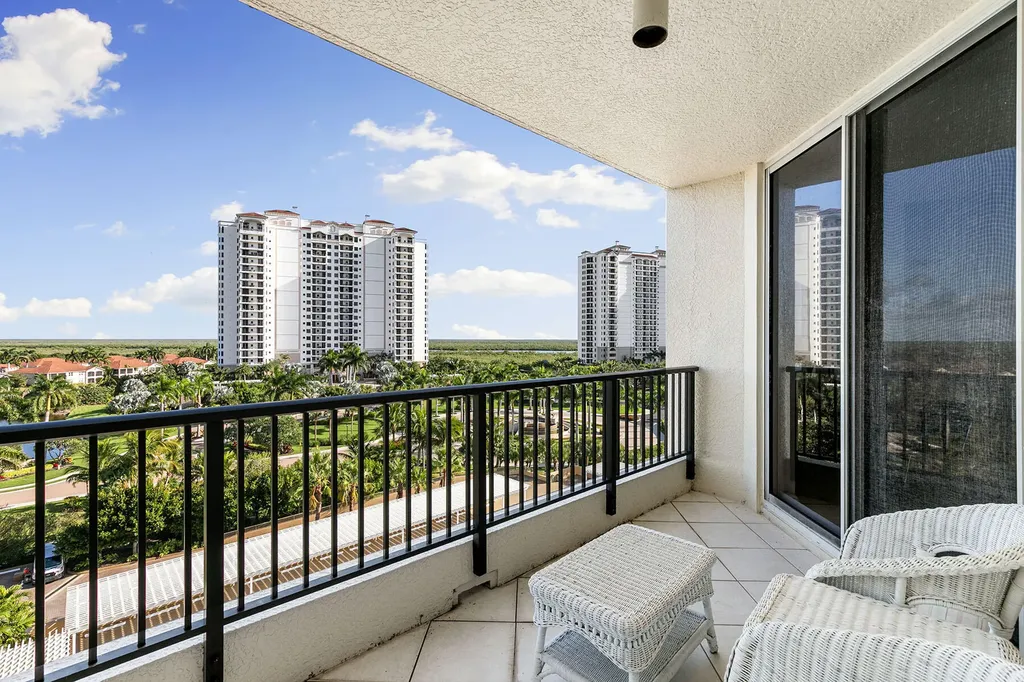 1065 Borghese Naples FL 34114