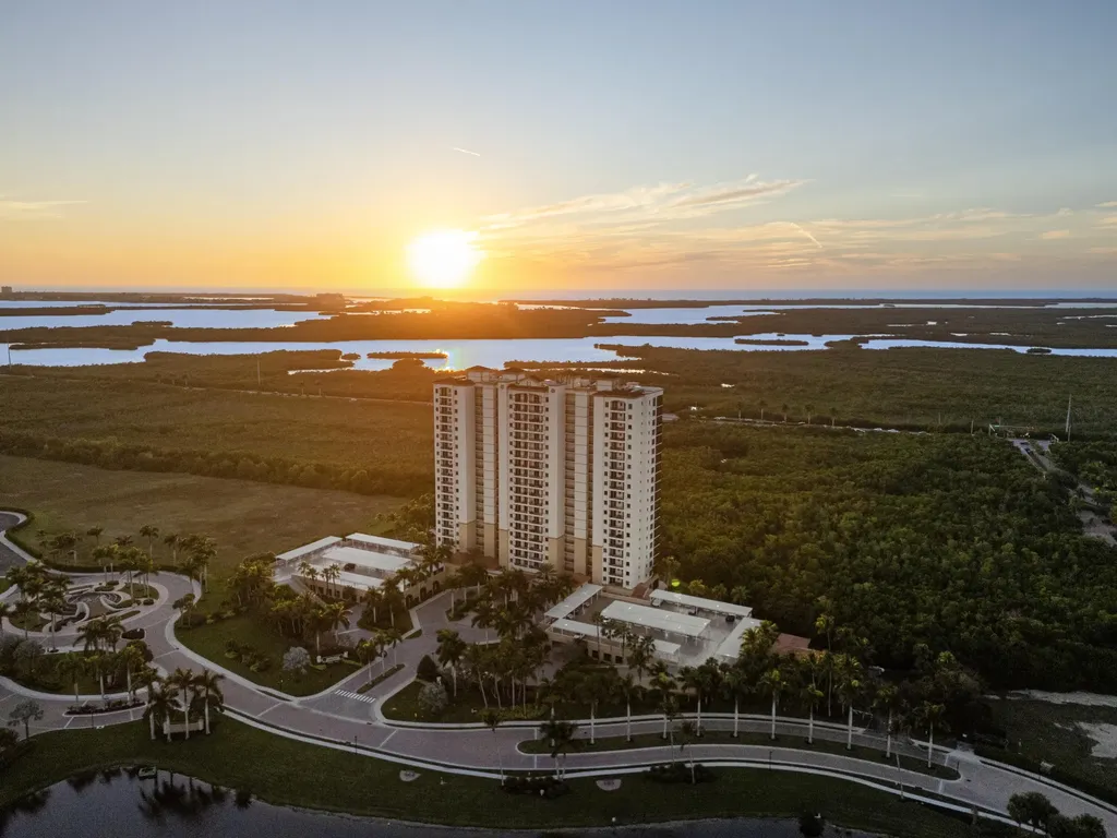 1065 Borghese Naples FL 34114