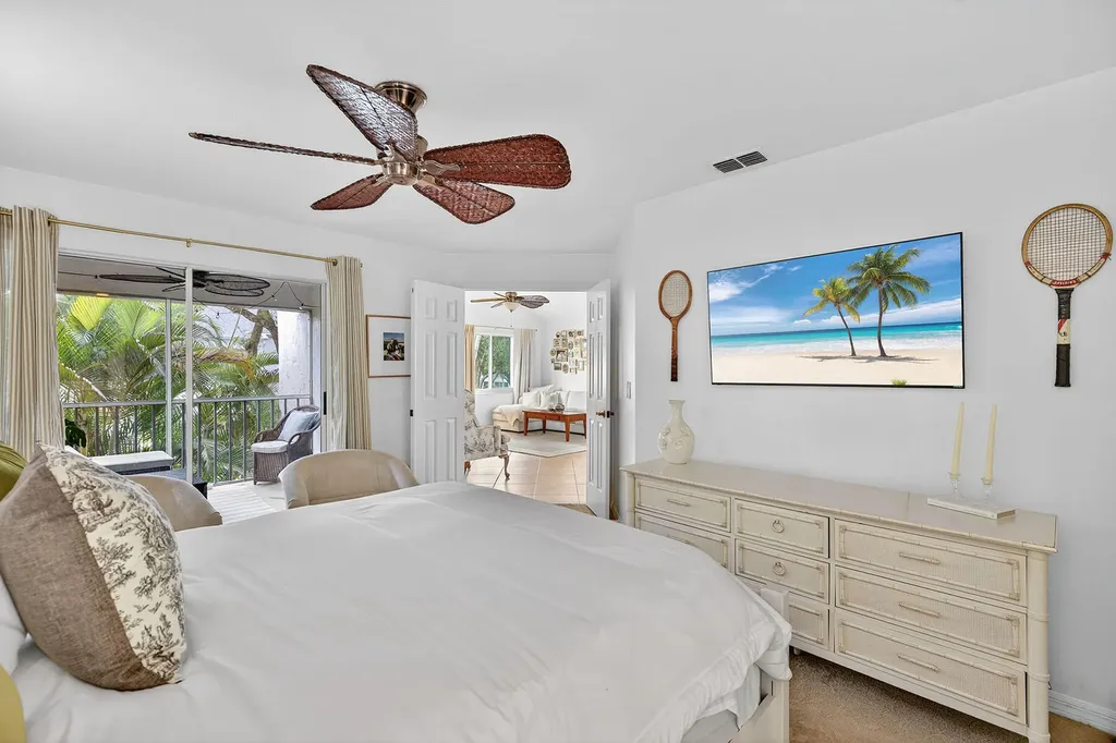 3136 Kings Lake Boulevard Naples FL 34112