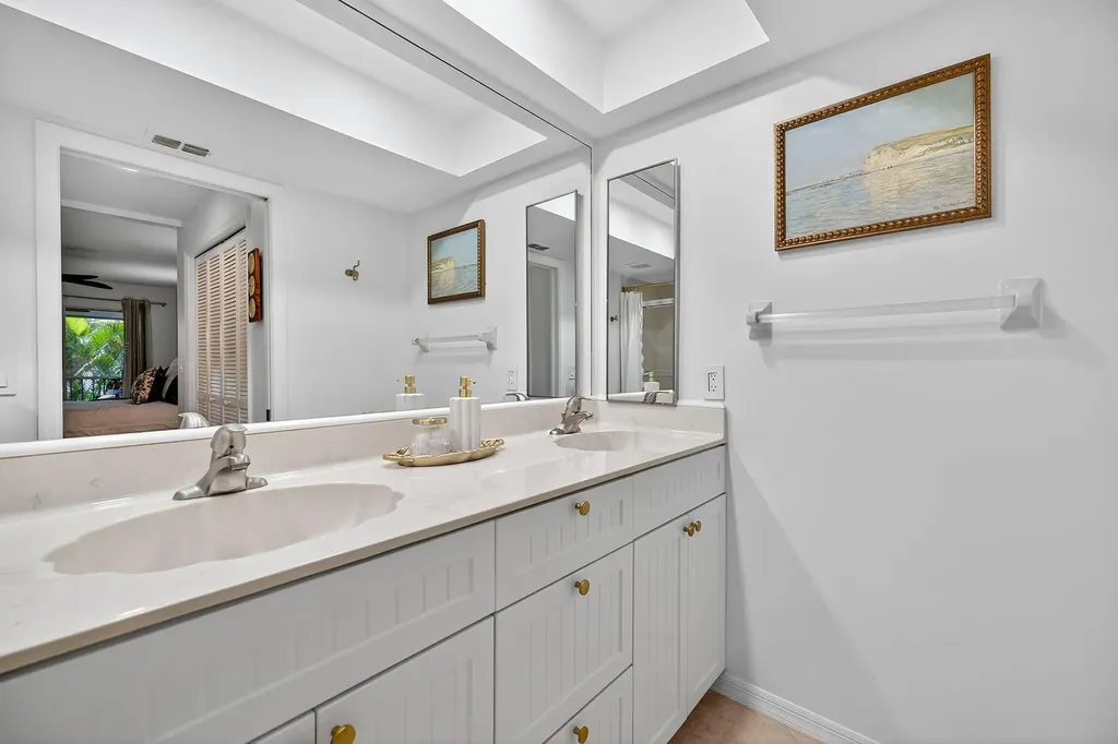 3136 Kings Lake Boulevard Naples FL 34112