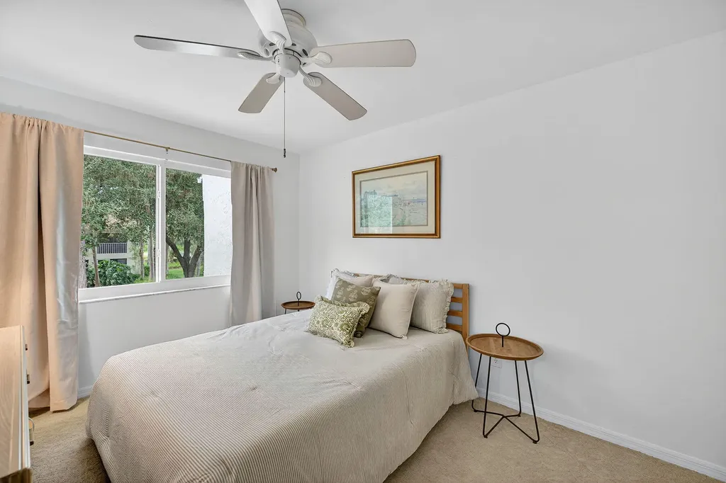 3136 Kings Lake Boulevard Naples FL 34112