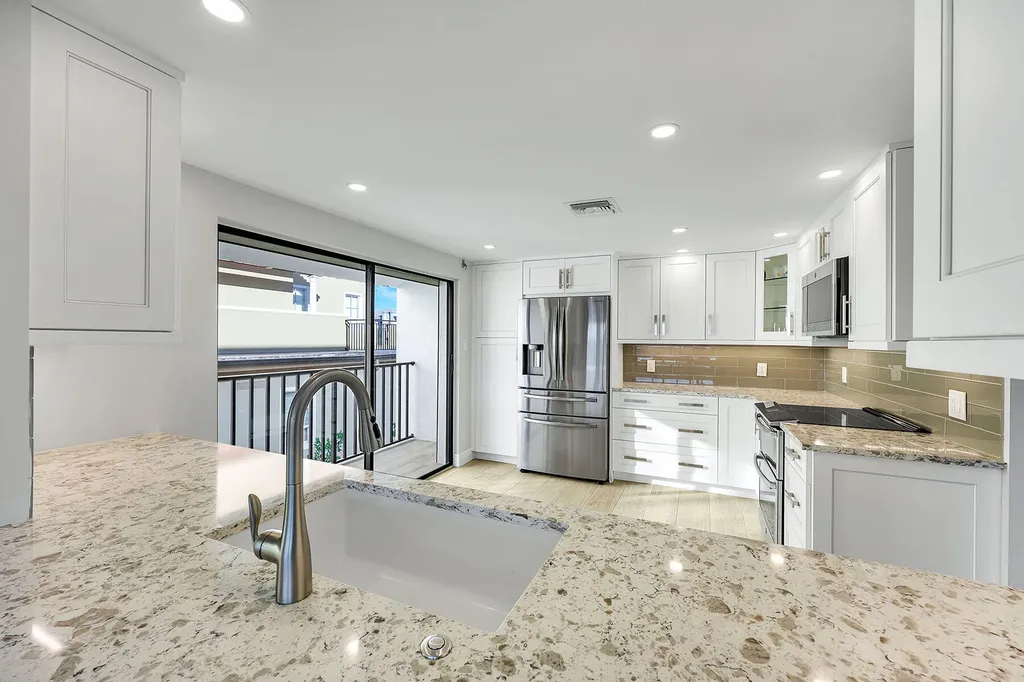 910 Panama Court Marco Island FL 34145