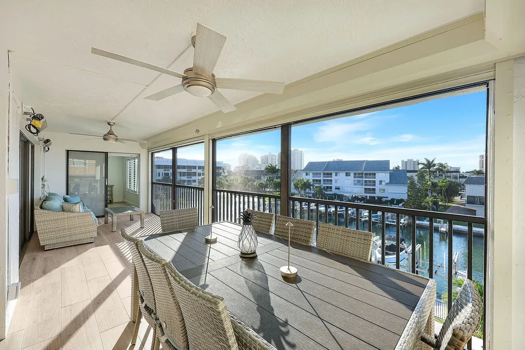 910 Panama Court Marco Island FL 34145