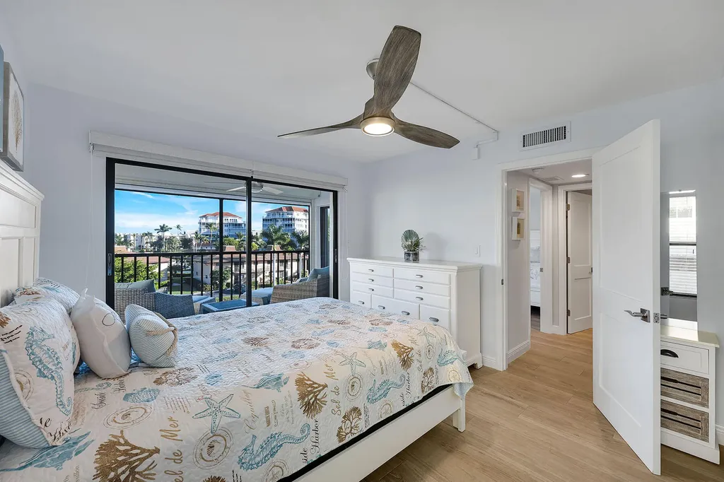 910 Panama Court Marco Island FL 34145