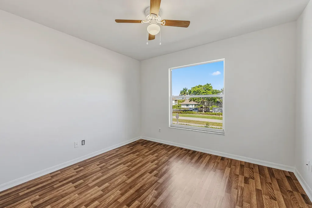 1378 Mainsail Drive Naples FL 34114