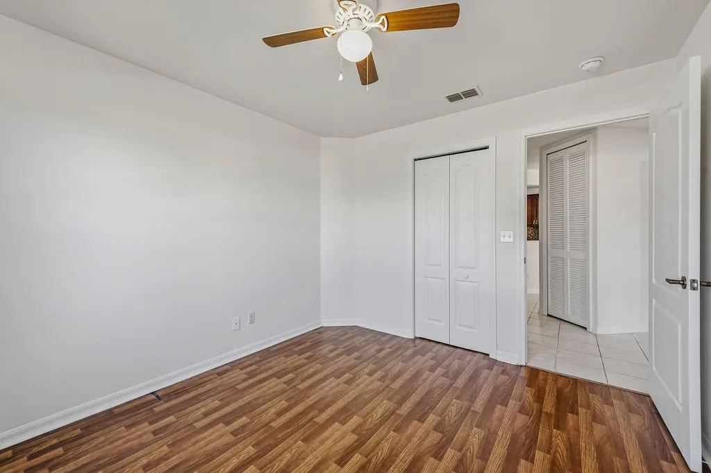 1378 Mainsail Drive Naples FL 34114