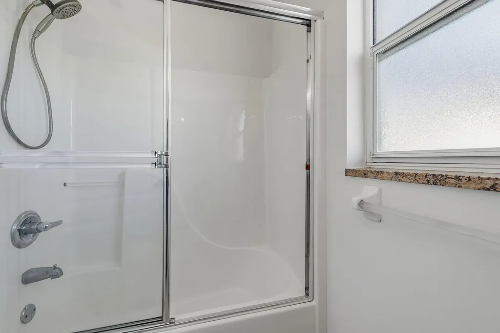 1378 Mainsail Drive Naples FL 34114