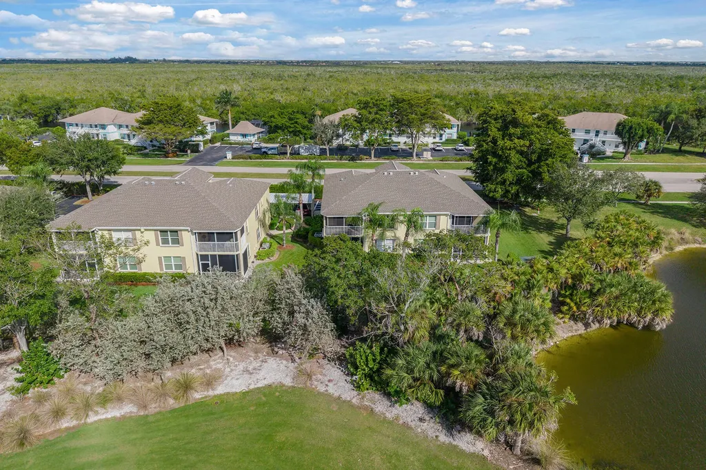 1378 Mainsail Drive Naples FL 34114