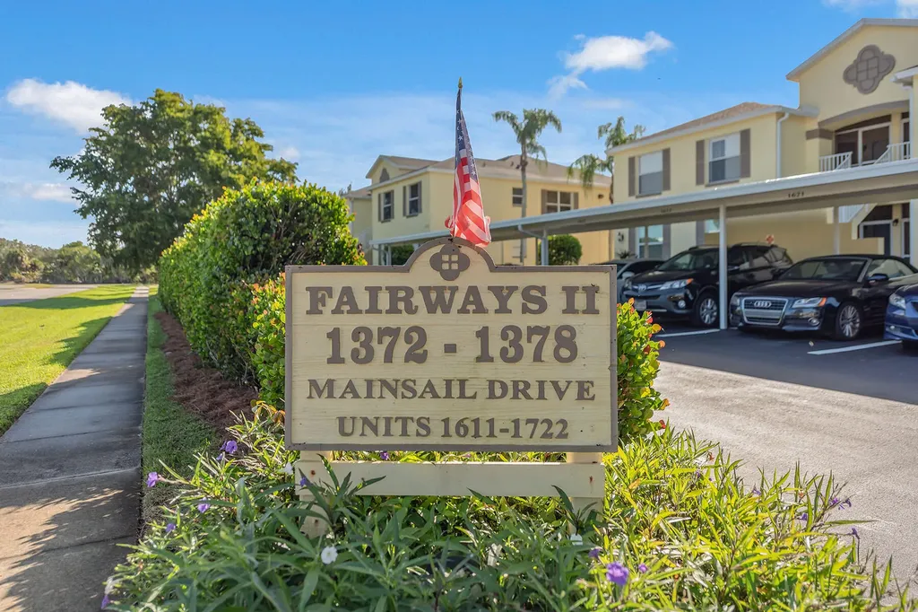 1378 Mainsail Drive Naples FL 34114