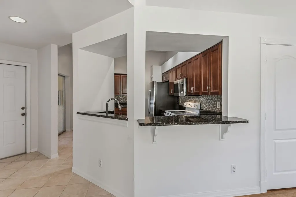 1378 Mainsail Drive Naples FL 34114