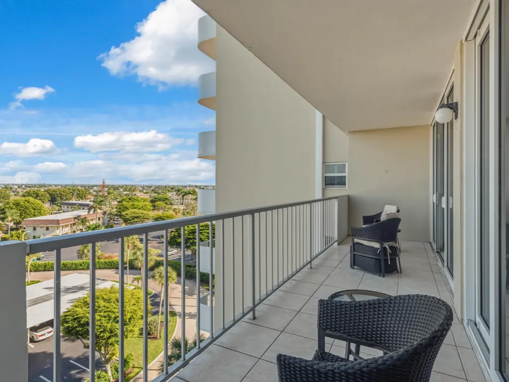 140 Seaview Court Marco Island FL 34145