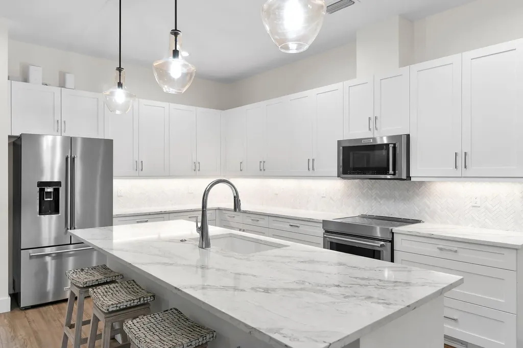 125 Delbrook Way Marco Island FL 34145