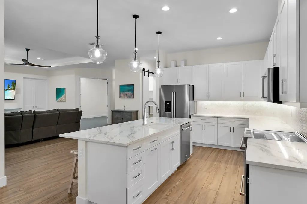 125 Delbrook Way Marco Island FL 34145