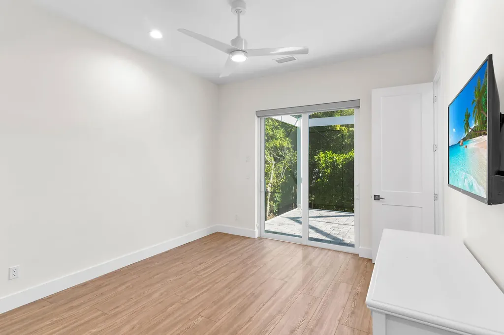 125 Delbrook Way Marco Island FL 34145