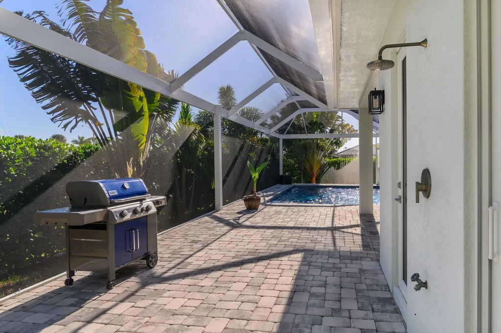 125 Delbrook Way Marco Island FL 34145