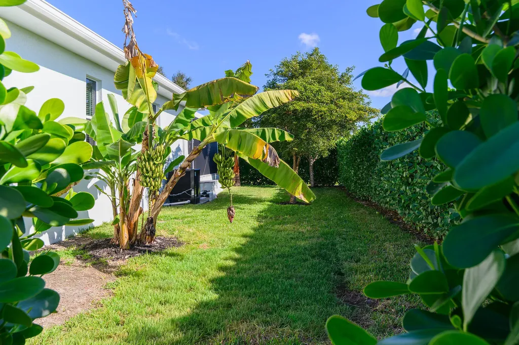 125 Delbrook Way Marco Island FL 34145