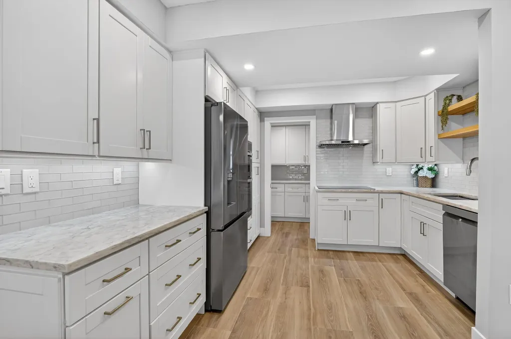 174 S Collier Boulevard S Marco Island FL 34145