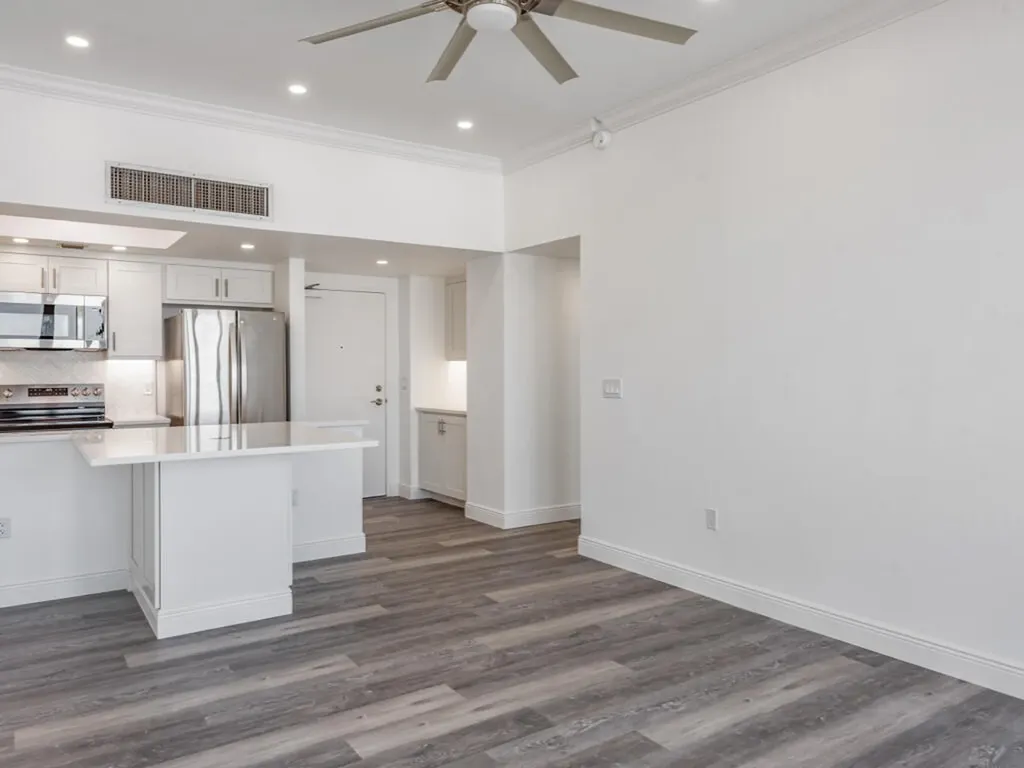 180 Seaview Court Marco Island FL 34145