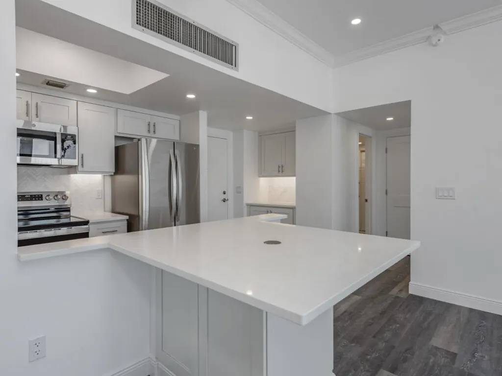 180 Seaview Court Marco Island FL 34145