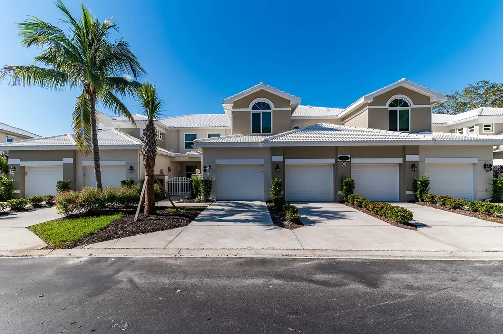 4705 Hawks Nest Way Naples FL 34114