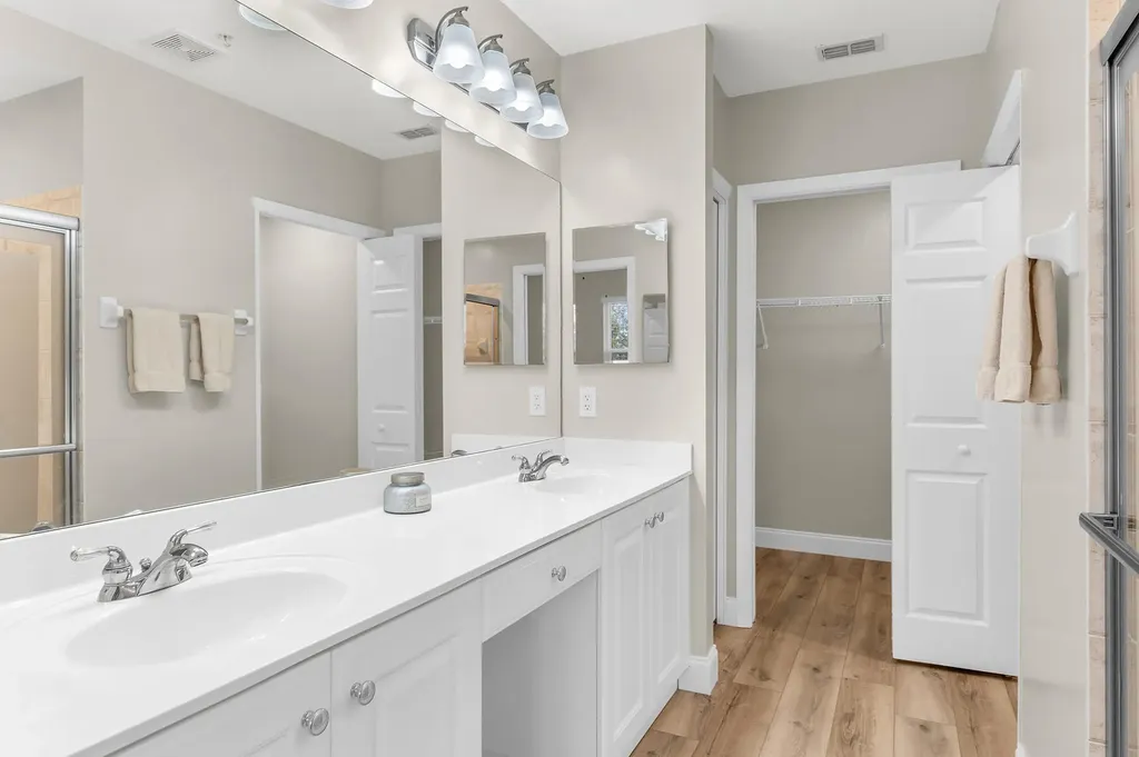 4705 Hawks Nest Way Naples FL 34114