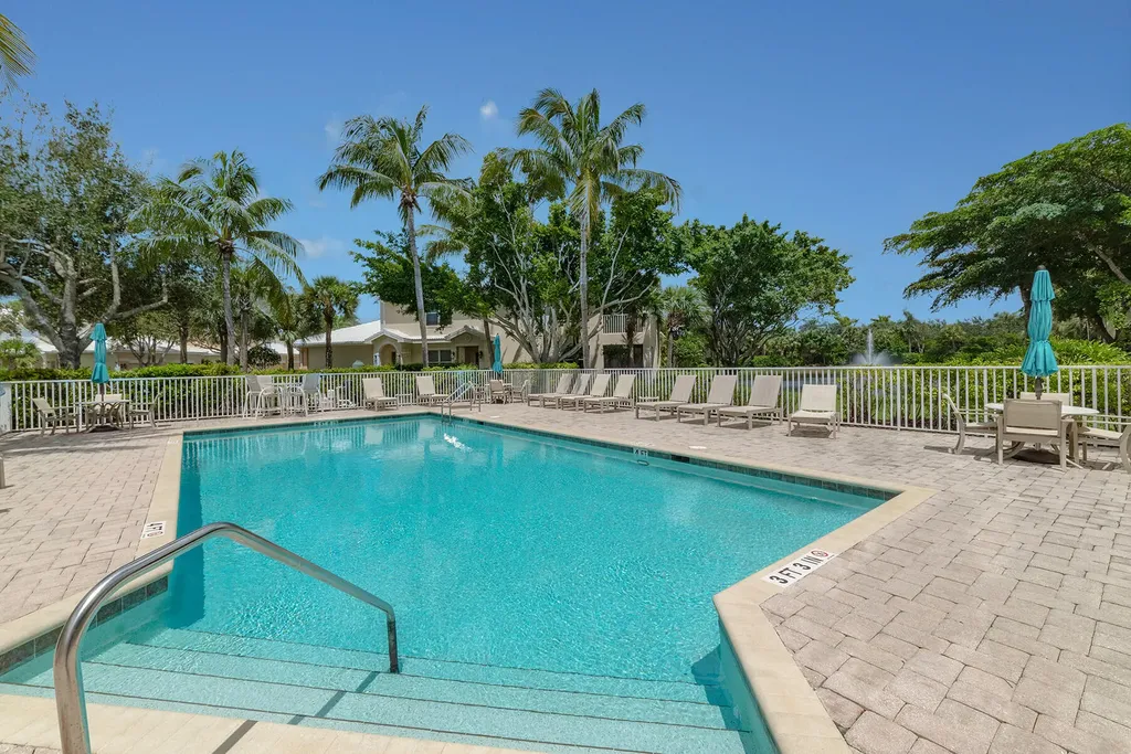 4705 Hawks Nest Way Naples FL 34114