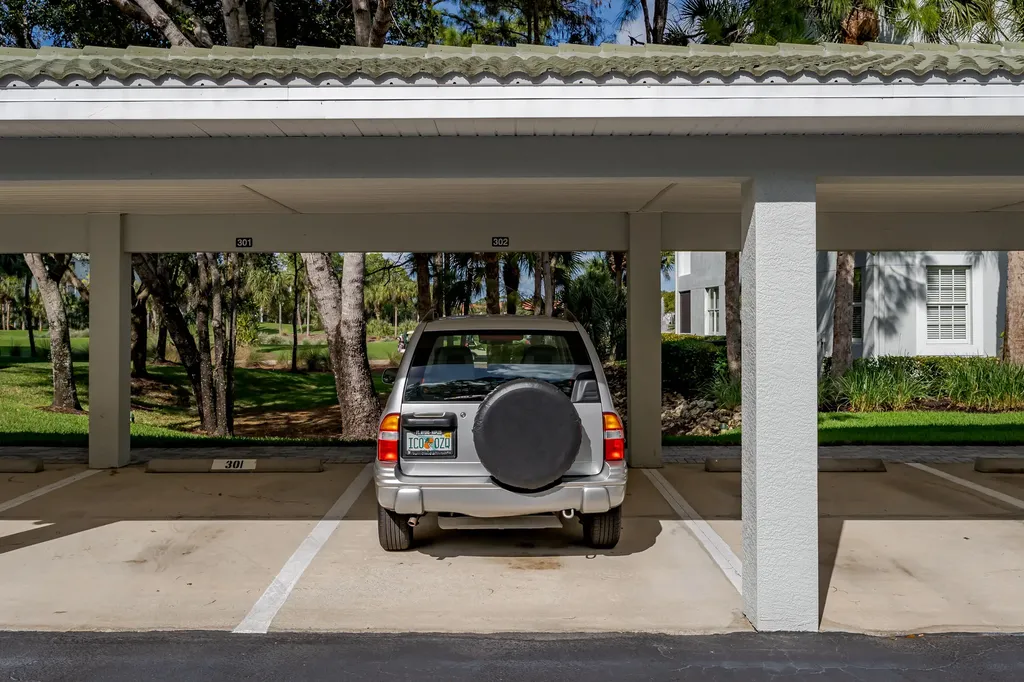 3990 Loblolly Bay Drive Naples FL 34114