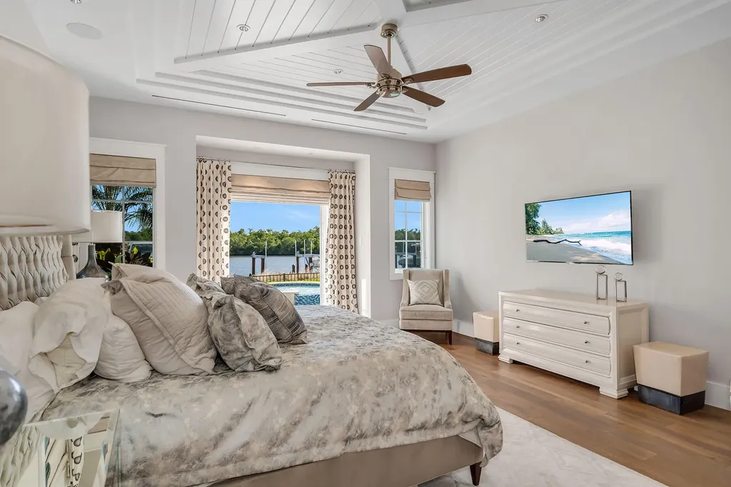 185 15th Street S Naples FL 34102