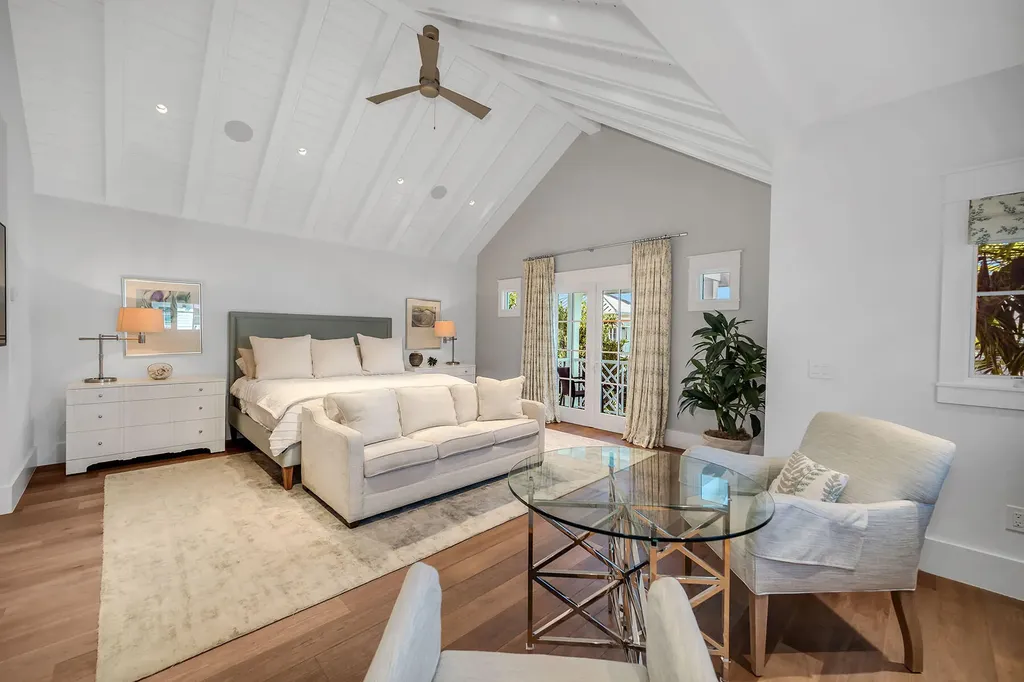 185 15th Street S Naples FL 34102