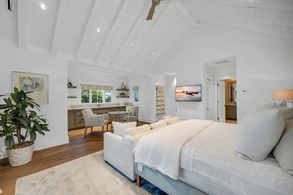 185 15th Street S Naples FL 34102