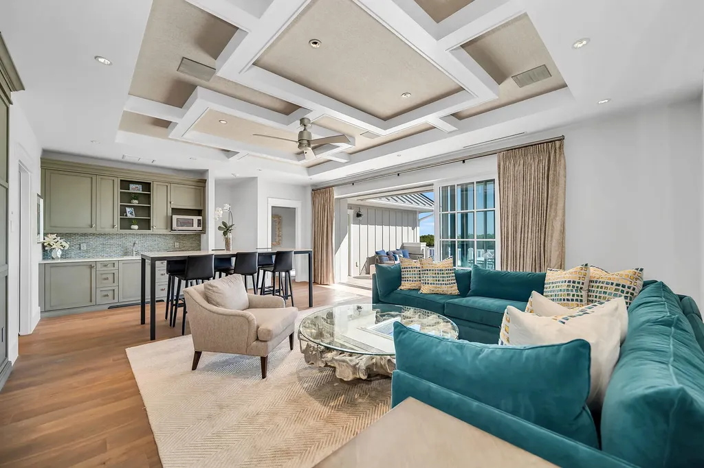 185 15th Street S Naples FL 34102