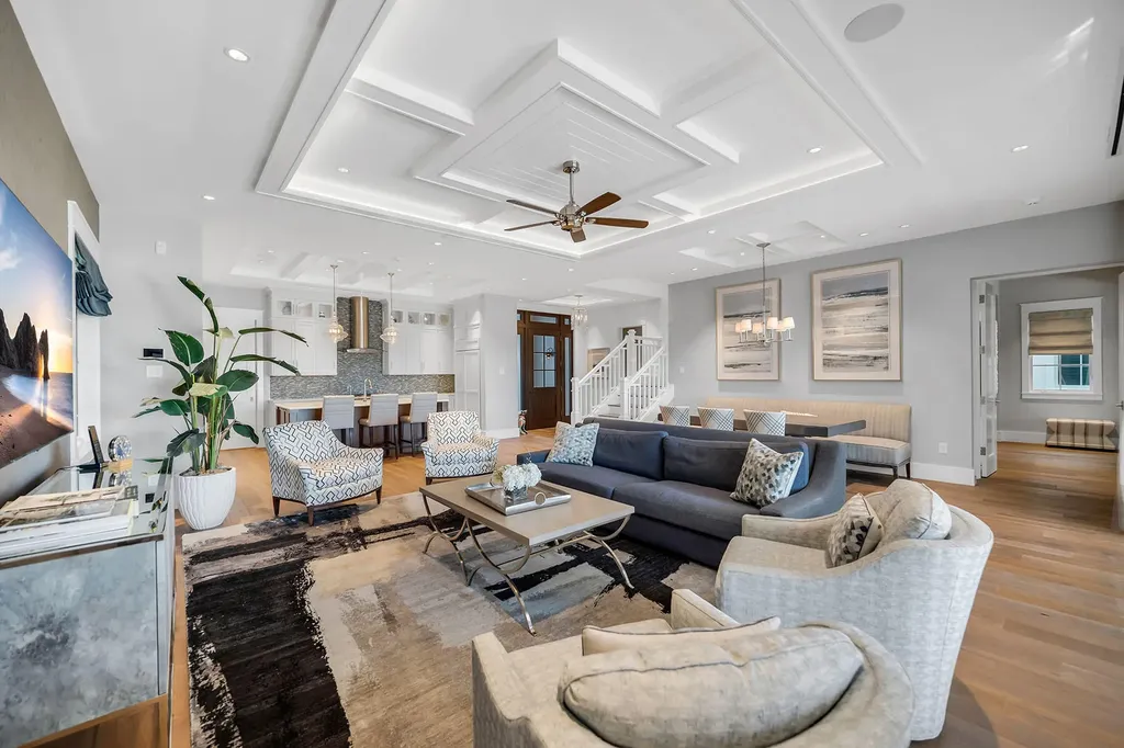 185 15th Street S Naples FL 34102