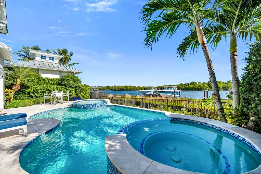 185 15th Street S Naples FL 34102