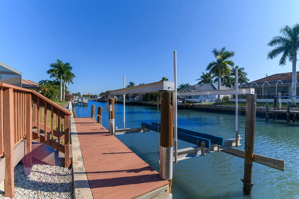 121 Channel Court Marco Island FL 34145