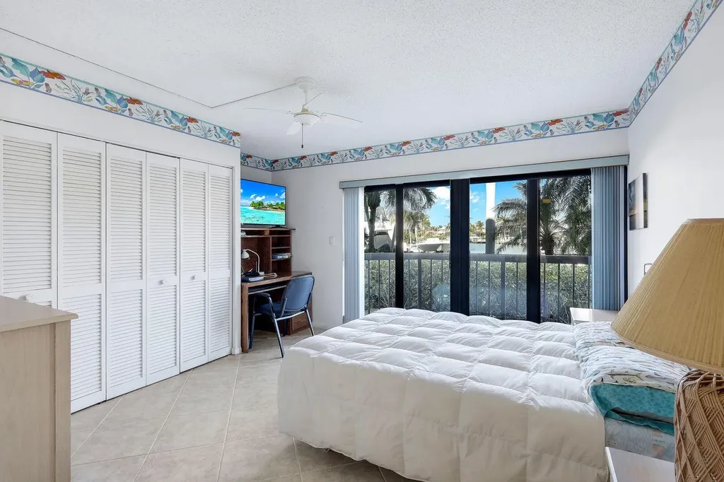 845 Collier Court Marco Island FL 34145