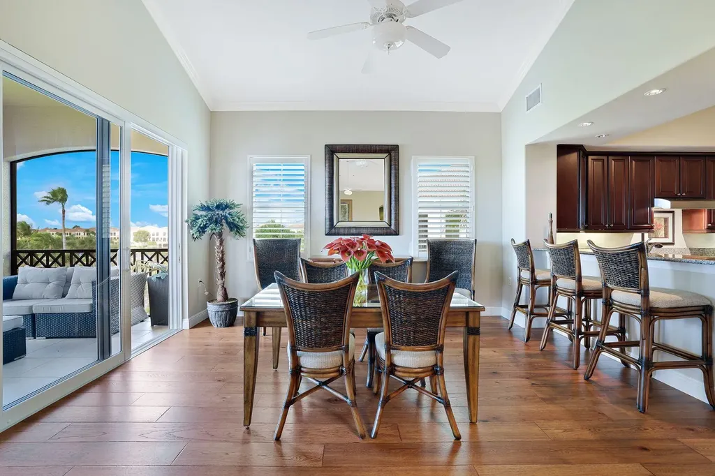 1486 Borghese Lane Naples FL 34114