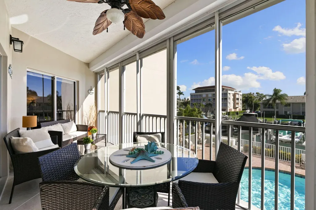 907 Panama Court Marco Island FL 34145