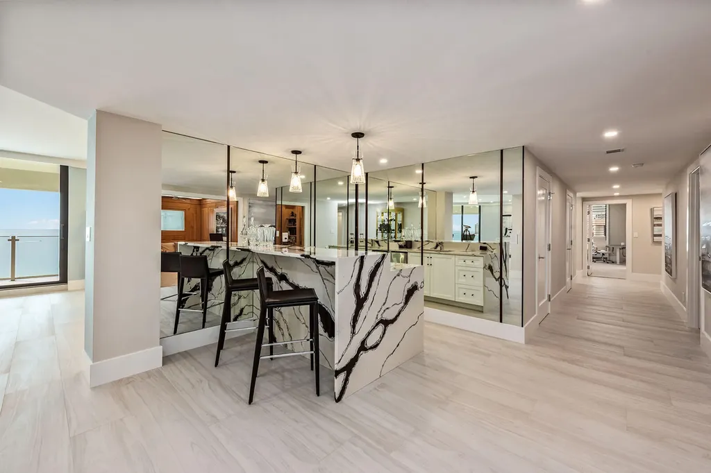 176 S Collier Marco Island FL 34145