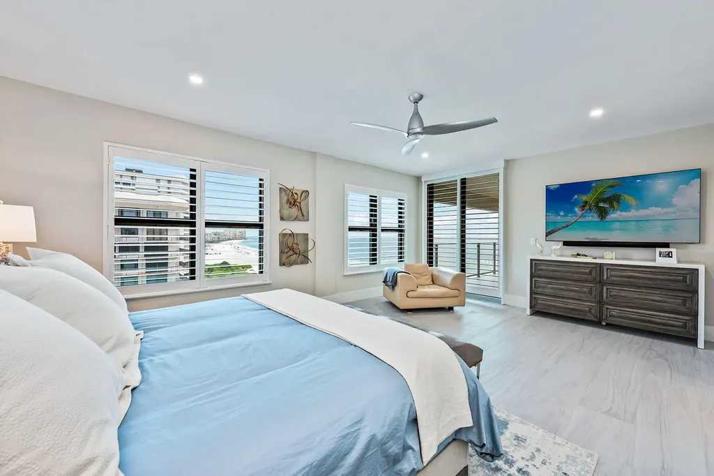 176 S Collier Marco Island FL 34145