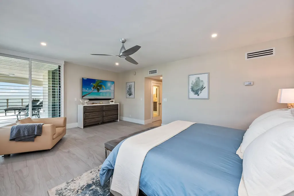 176 S Collier Marco Island FL 34145