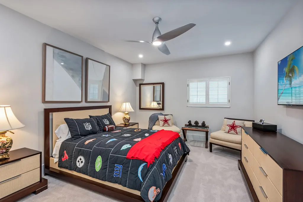 176 S Collier Marco Island FL 34145