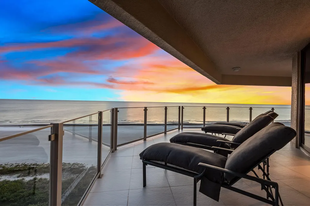 176 S Collier Marco Island FL 34145